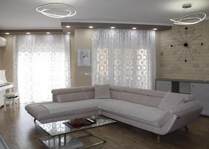 Unique & Modern * Tirana